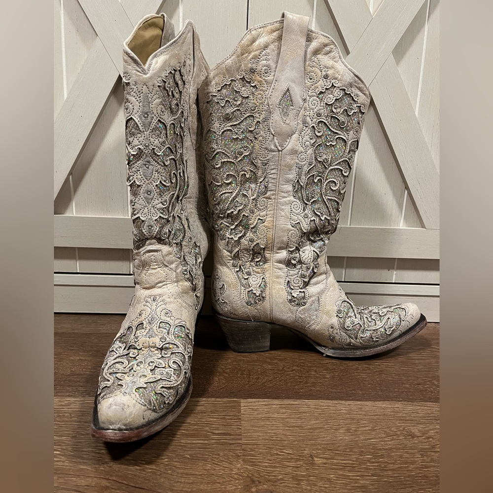 Corral Women’s White Glitter Inlay Western Boots